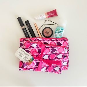 Sassy+Chic - Pink Hearts 2 Piece Cosmetic Bag